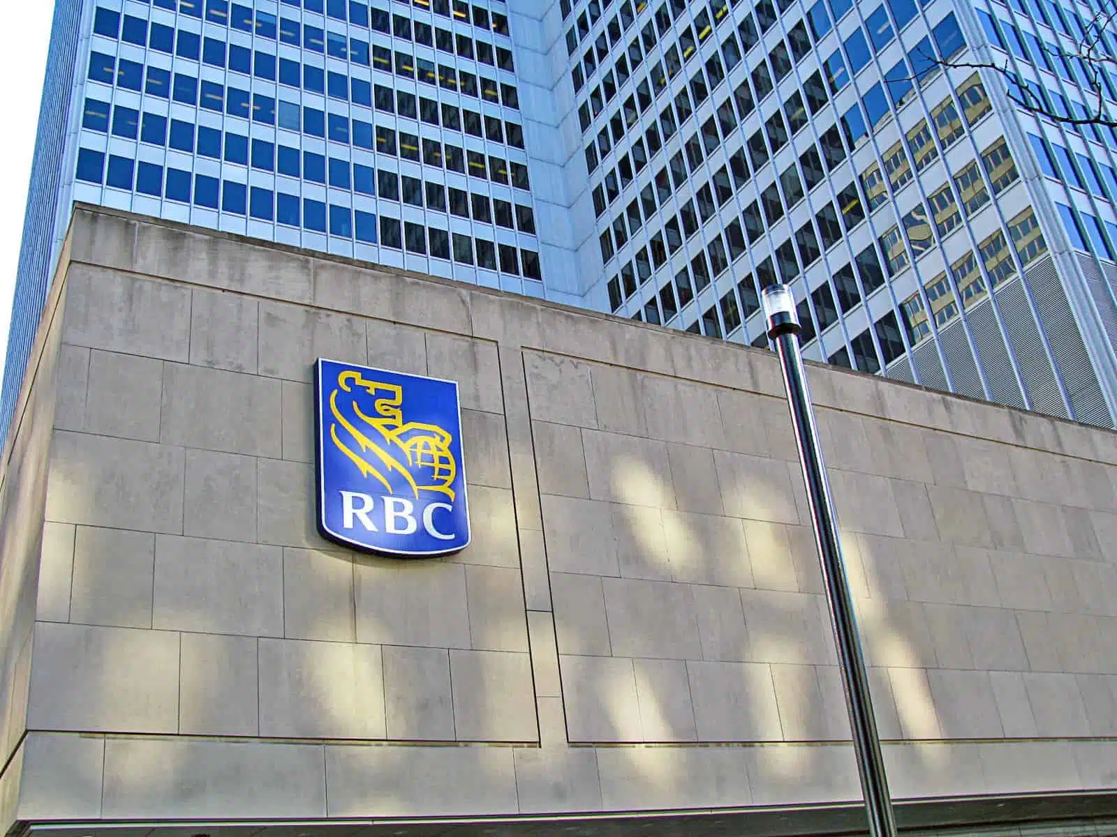 Comment effectuer un virement bancaire RBC